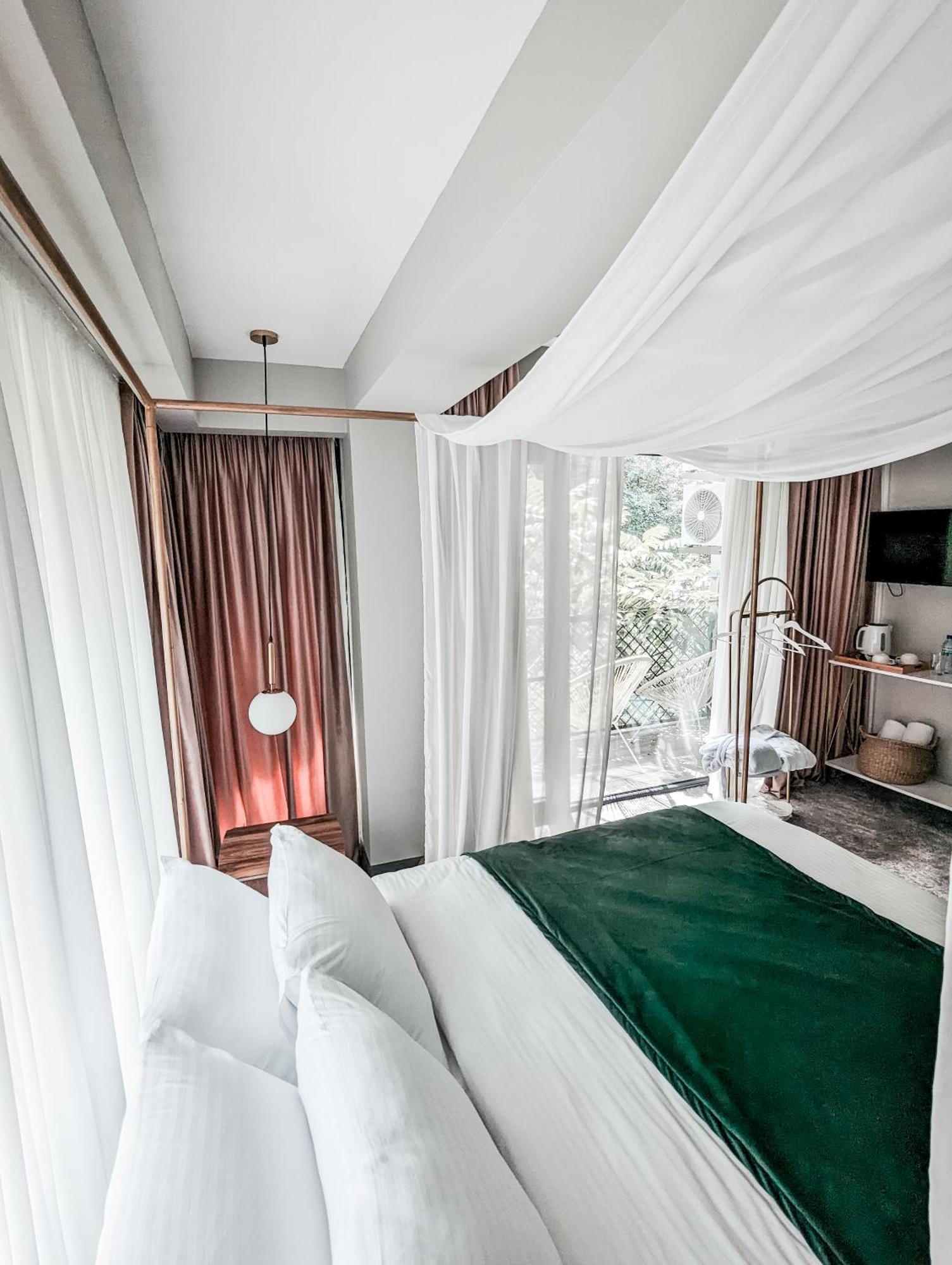 Park Resort Mtirala National Park Chakvistavi Eksteriør billede